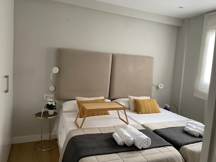 Apartamento Velarde-Maestranza Sevilla Buitenkant foto