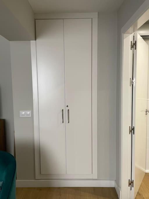 Apartamento Velarde-Maestranza Appartement Sevilla Buitenkant foto