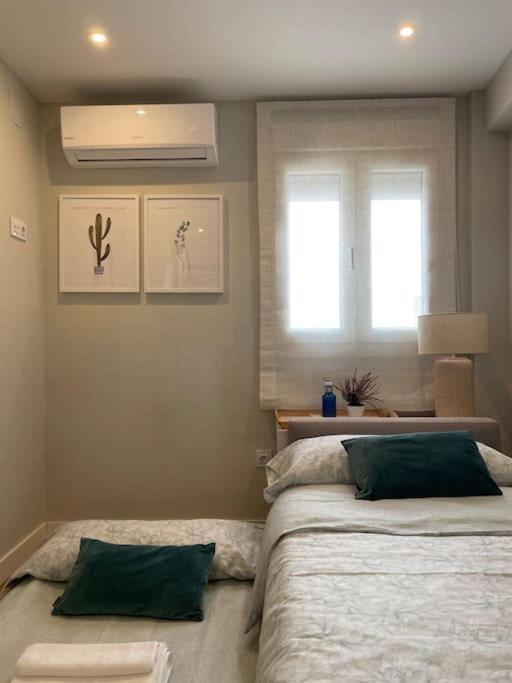 Apartamento Velarde-Maestranza Sevilla Buitenkant foto